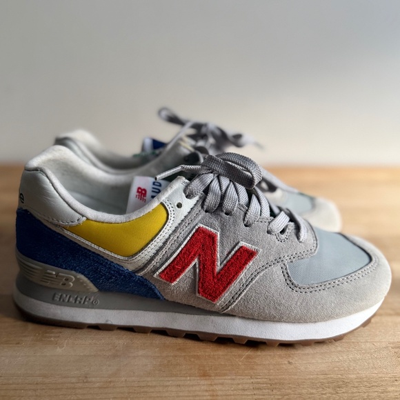 NEW BALANCE STAUD X 574 'RAIN CLOUD TEAM RED' - Picture 2 of 4